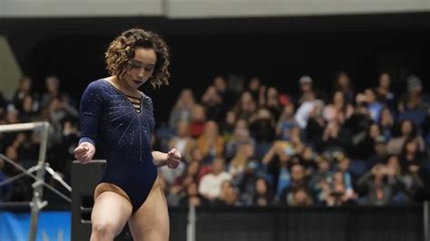 deportistas desnudas|El poderoso desnudo de Katelyn Ohashi, la gimnasta del 10, en。